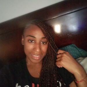 Meet your Posher, Gala